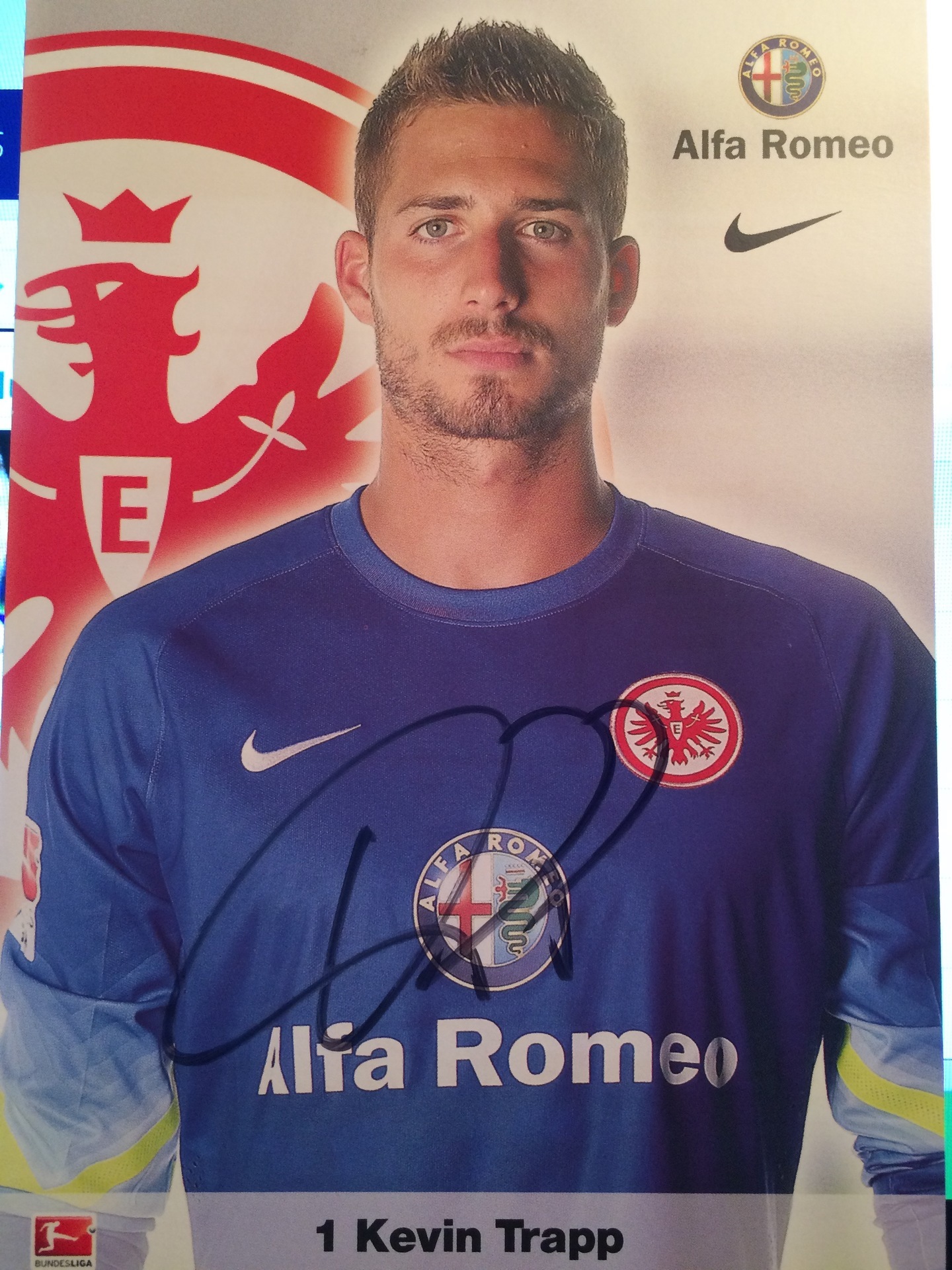 No 19 Kevin Trapp ケヴィン トラップ Autogrphs情報局